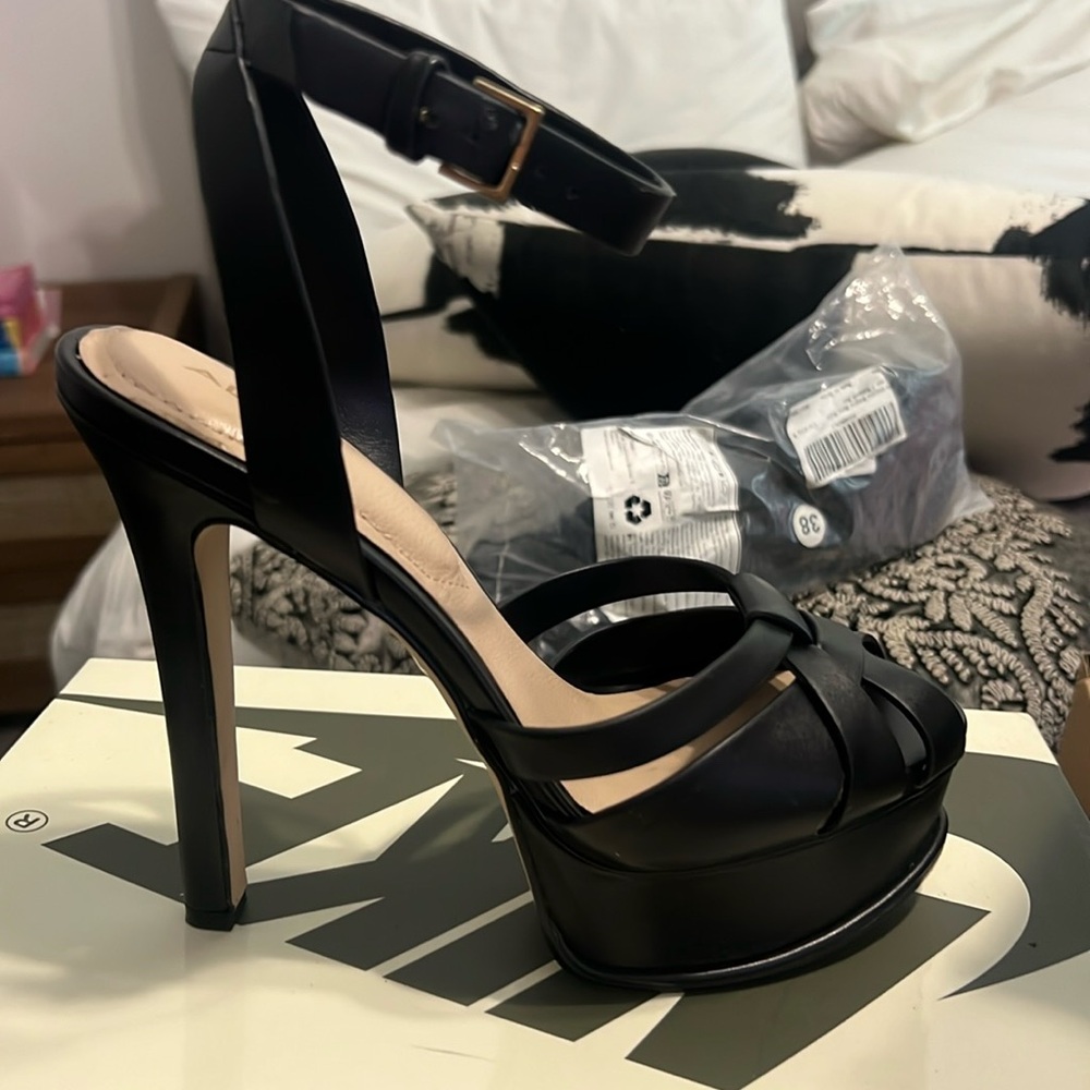 Aldo platform heel